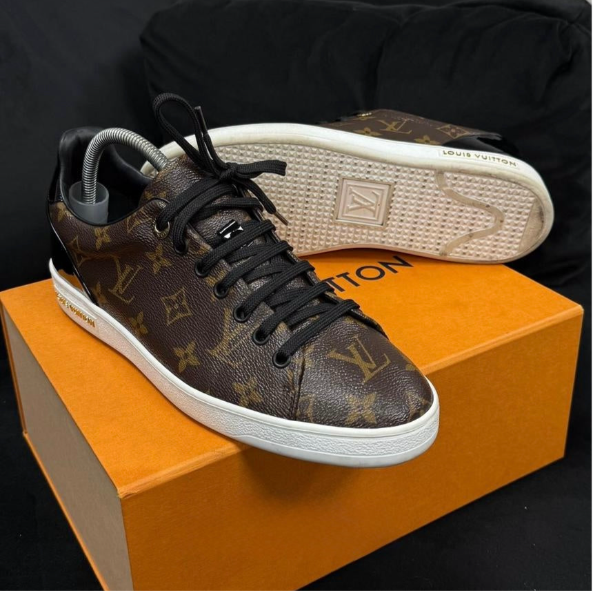 (PRE-OWNED) LOUIS VUITTON LV FRONT ROW TRAINERS - BROWN