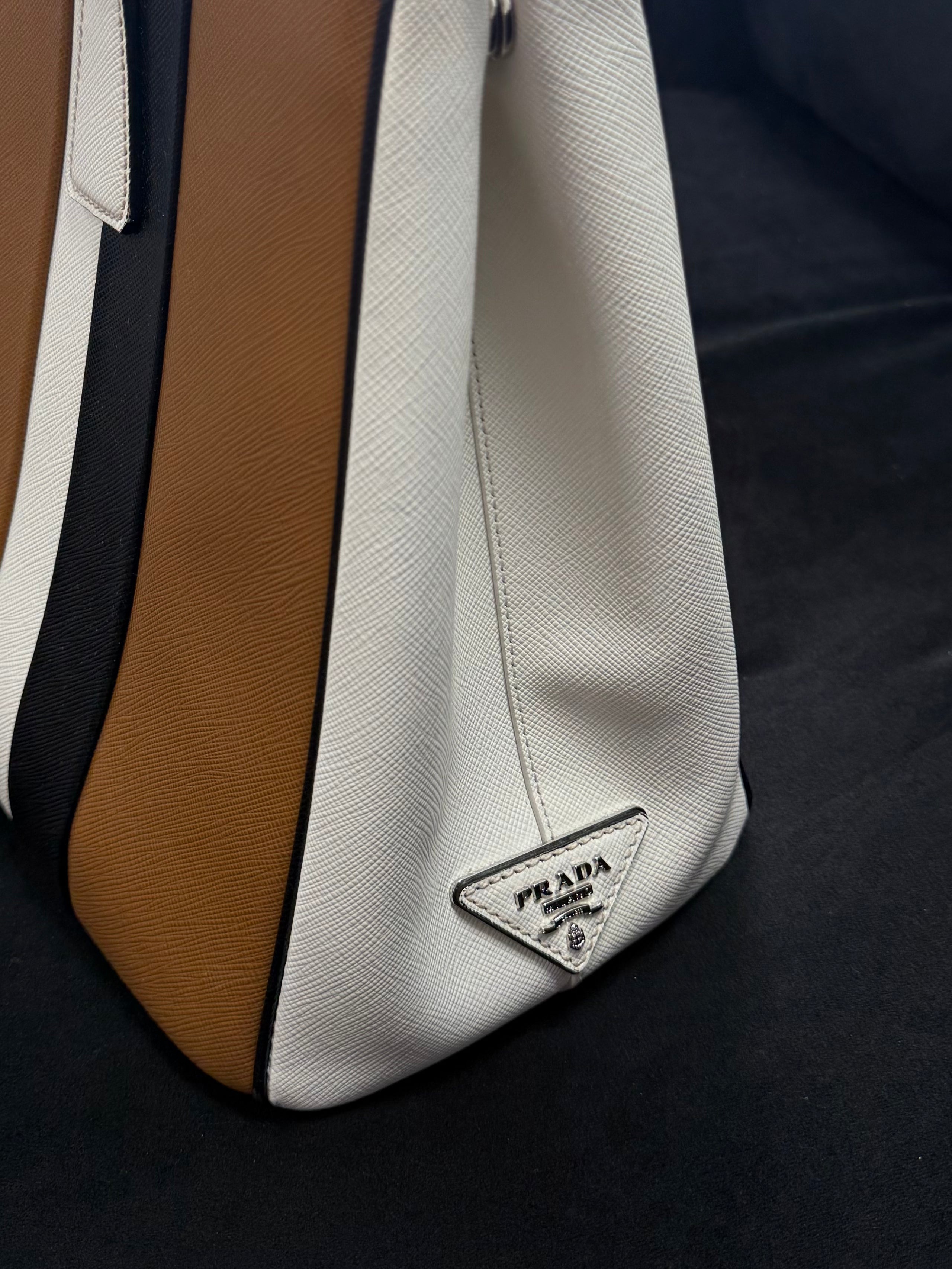 (PRE-OWNED) PRADA TRI COLOUR STRIPED SAFFIANO LEATHER ZIP TOTE BAG